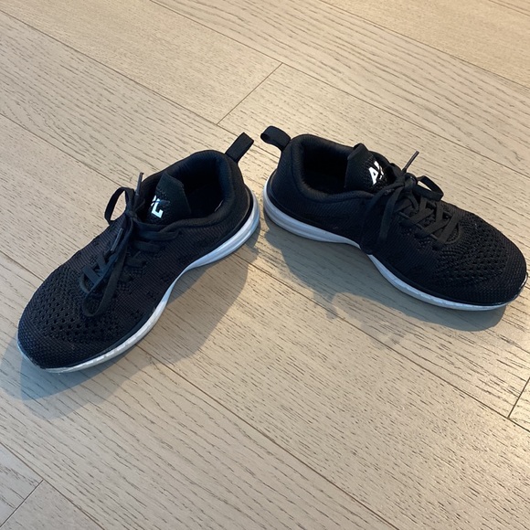 APL: Athletic Propulsion Labs - Picture 4 of 7